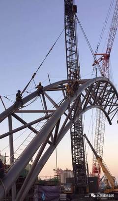 城建铁军决战凤凰之舟 东海之滨再现壮美“凤凰”